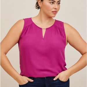 Torrid Rayon Crepe Metal Keyhole TankSz 2X